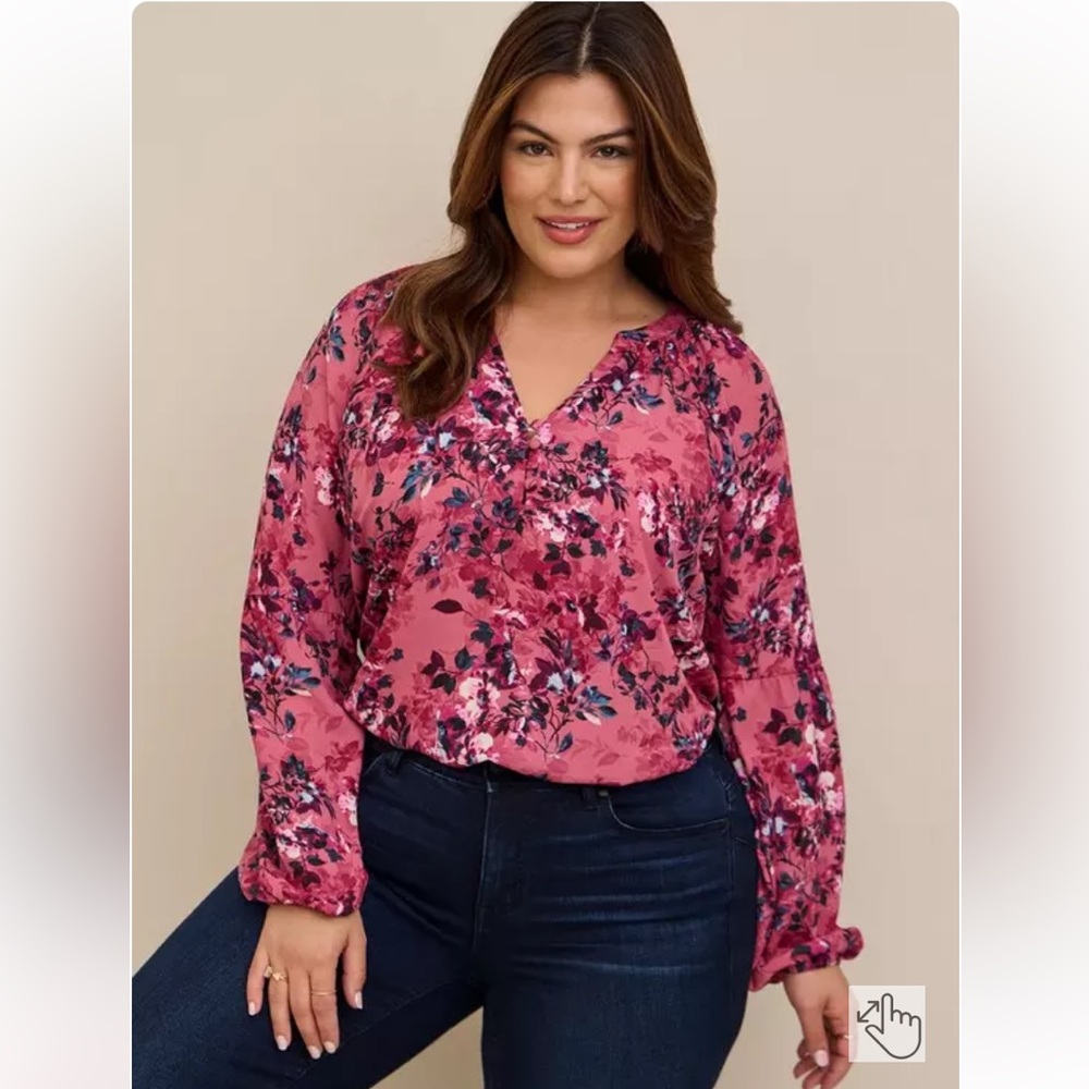 Torrid 00x 10 M/L Georgette Pink Floral Peasant Top